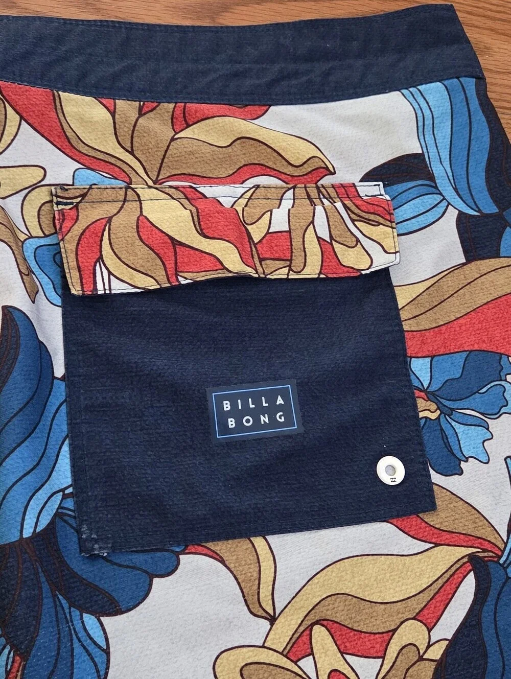 Billabong swim pockets